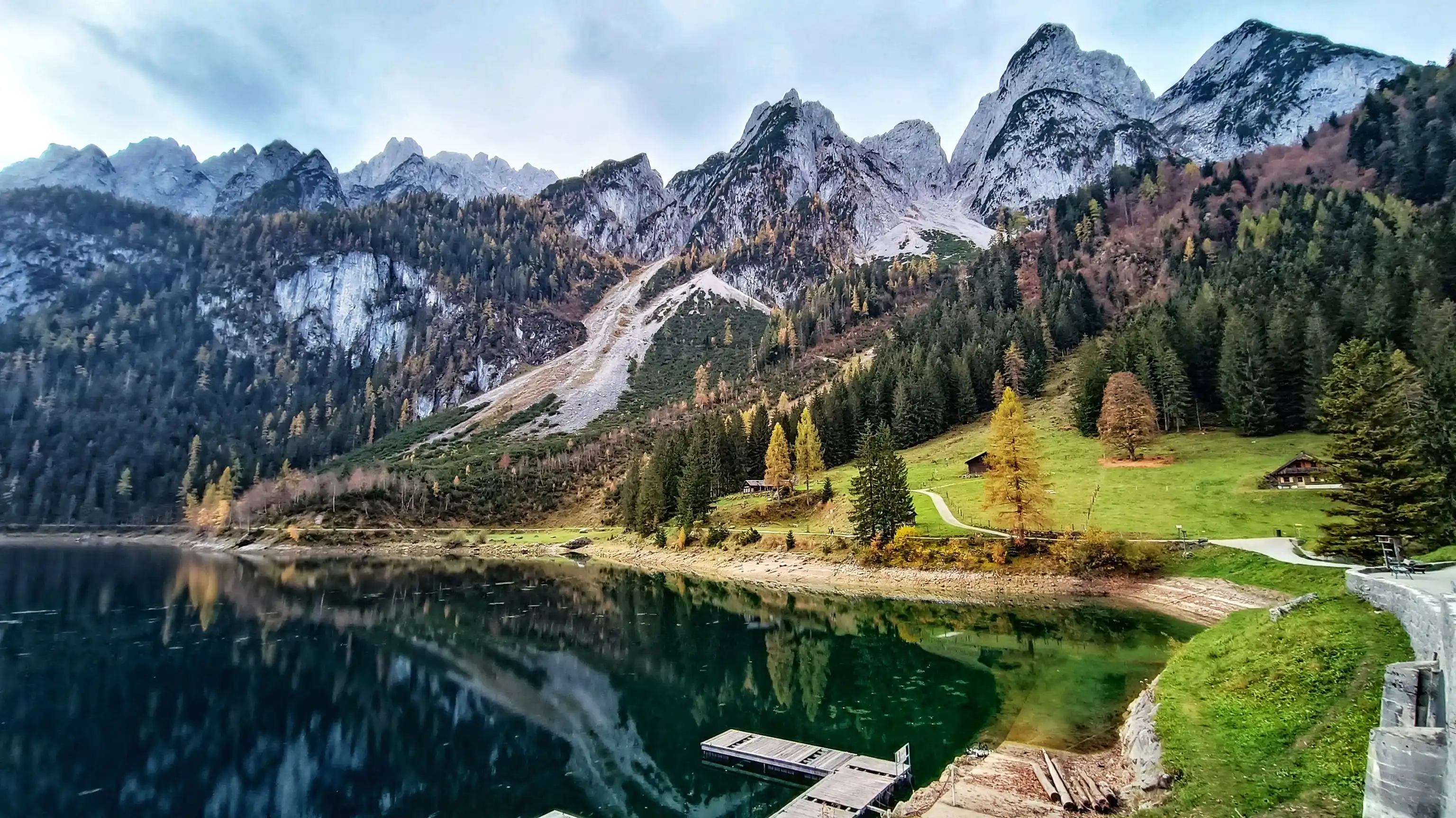 Průvodce Solnou komorou: Wolfgangsee, Hallstättersee, Traunsee a další náhled 4
