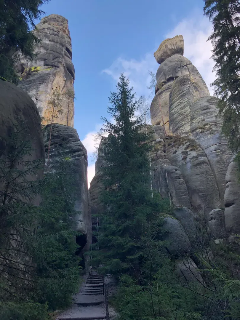 Průvodce Královéhradecký kraj a Krkonoše s dětmi: 30 výletů od hor k nížinám náhled 2