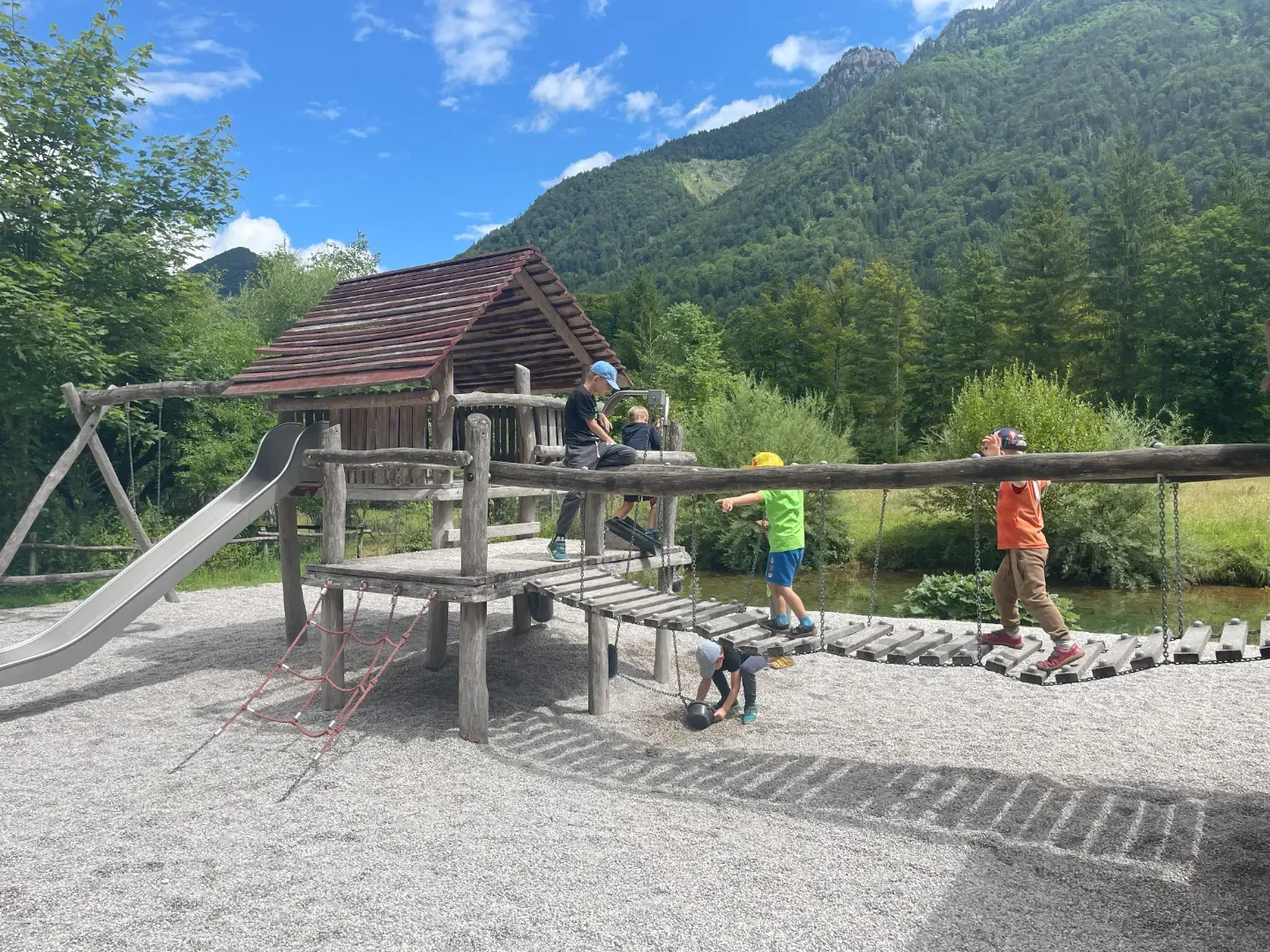 Kempovačka pro školáky u jezera Traunsee (Rakousko) náhled 3