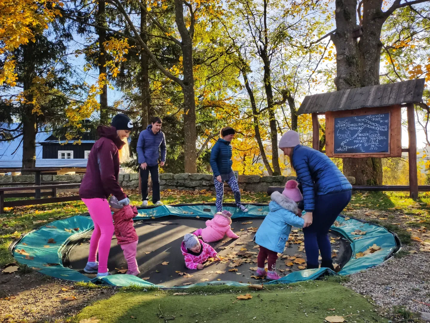 Dubnový pobyt v Jizerkách pro rodiče s dětmi v Hotelu Peklo další obrázky