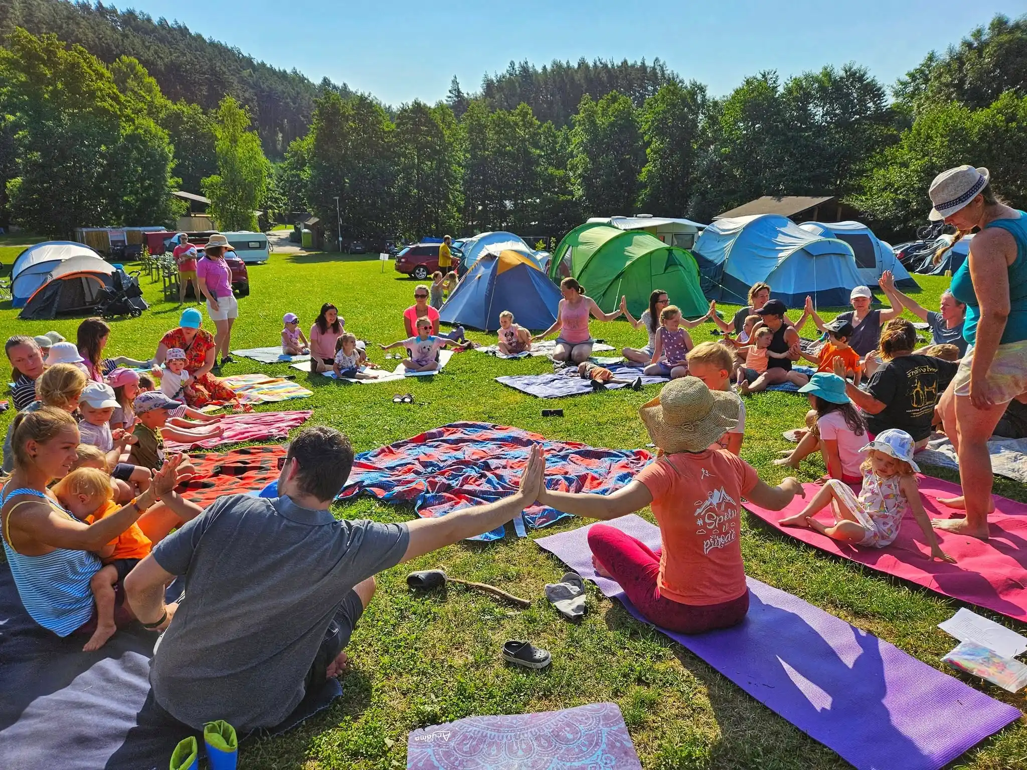 WEBINÁŘ Jak na kempování s dětmi další obrázky