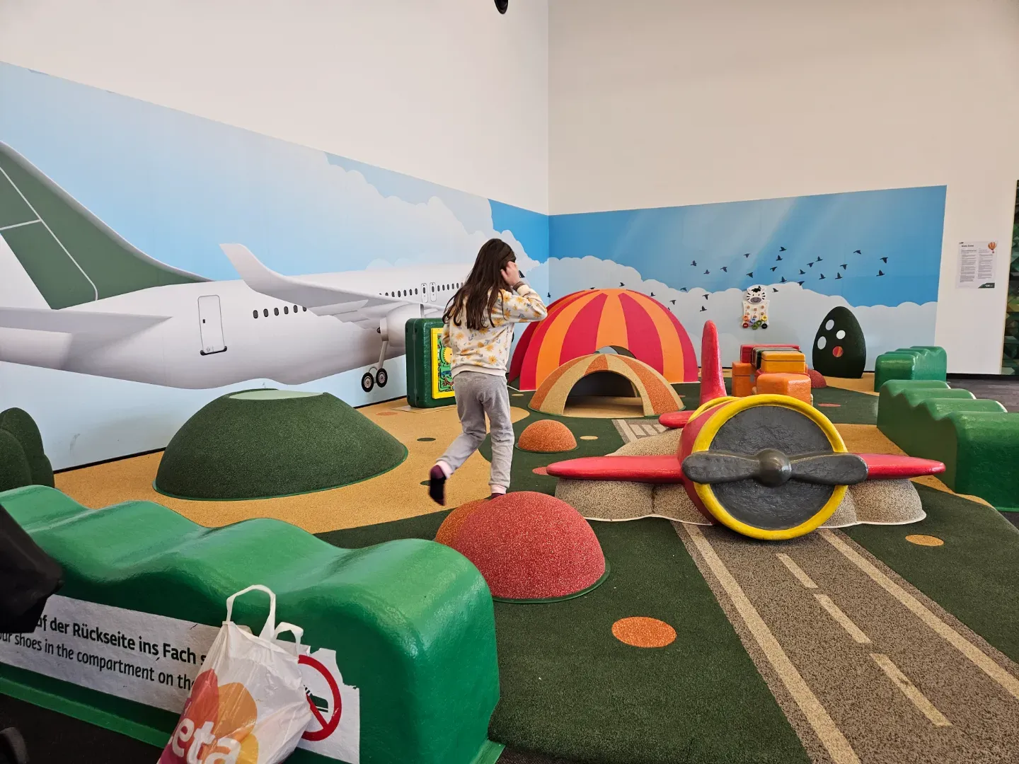 Praktický průvodce pro klidnou cestu letadlem náhled 4